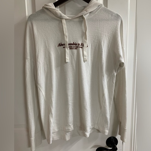Abercrombie & Fitch Tops - Abercrombie & Fitch Soft AF Cozy Lightweight Hoodie